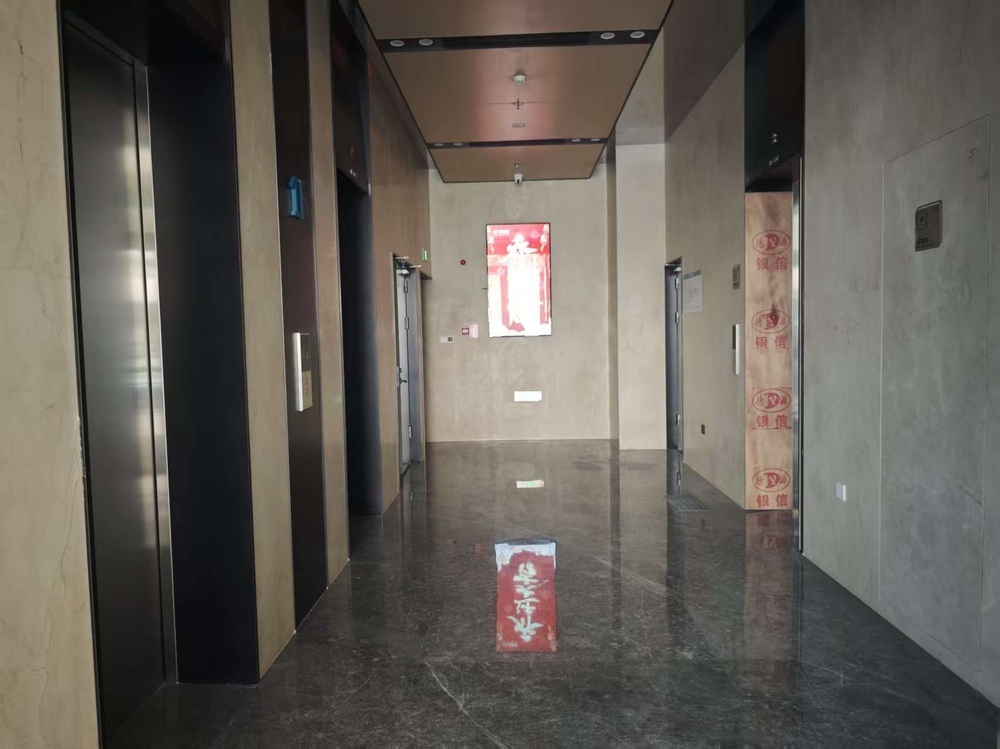 电梯厅1